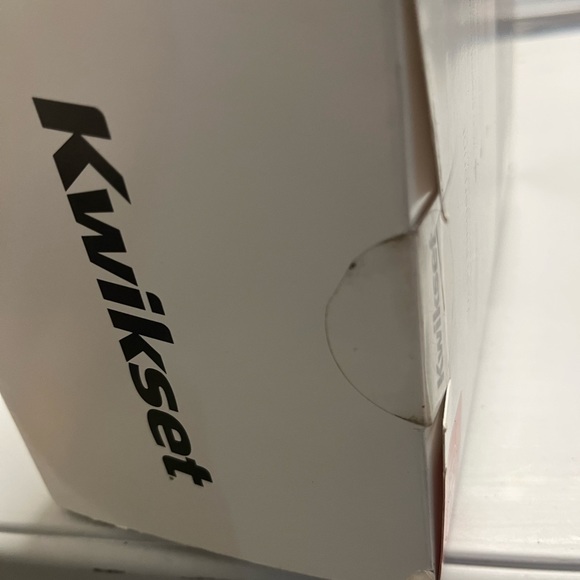 Brand New Kwikset Halo Touch Fingerprint Wi-Fi Smart Lock - Iron Black - Picture 7 of 7